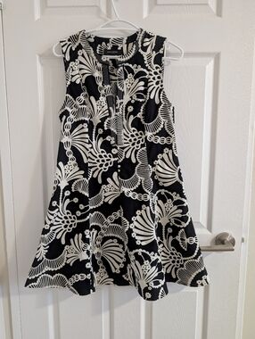 Banana Republic Black White Floral Cotton Mini Chic Dress Modest Quiet Luxury  2